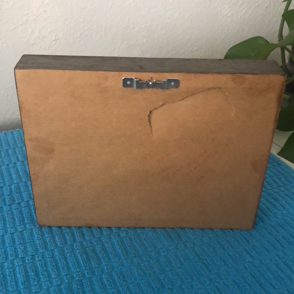 Vintage 1979 Embroidered Wood Hanging Frame - Picture 2 of 5